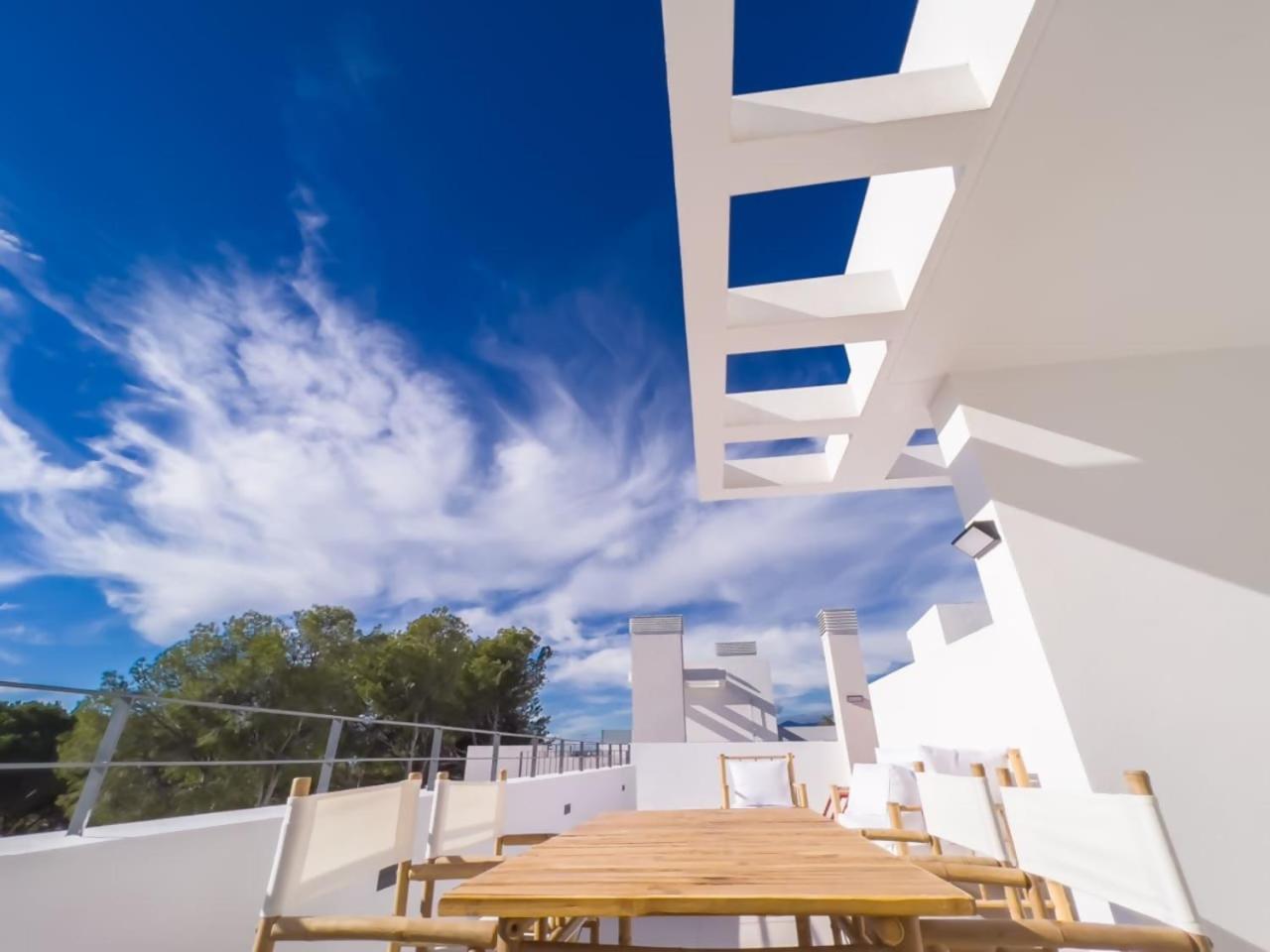 Penthouse On The Golden Mile ماربيا المظهر الخارجي الصورة