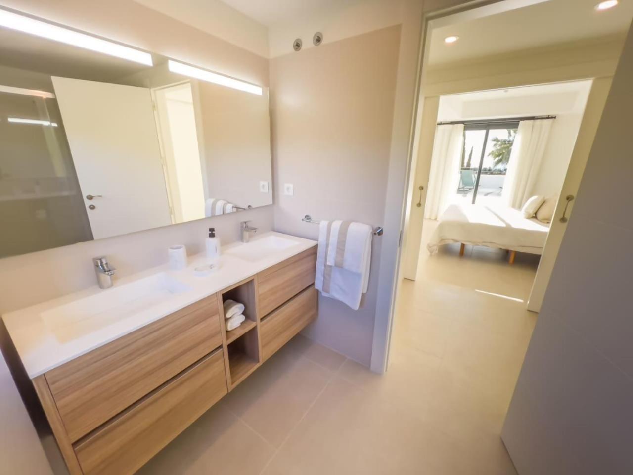 Penthouse On The Golden Mile ماربيا المظهر الخارجي الصورة