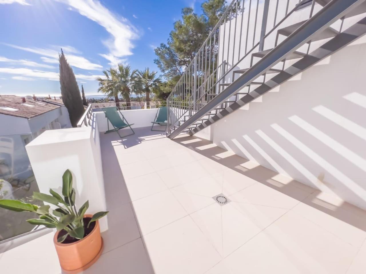 Penthouse On The Golden Mile ماربيا المظهر الخارجي الصورة