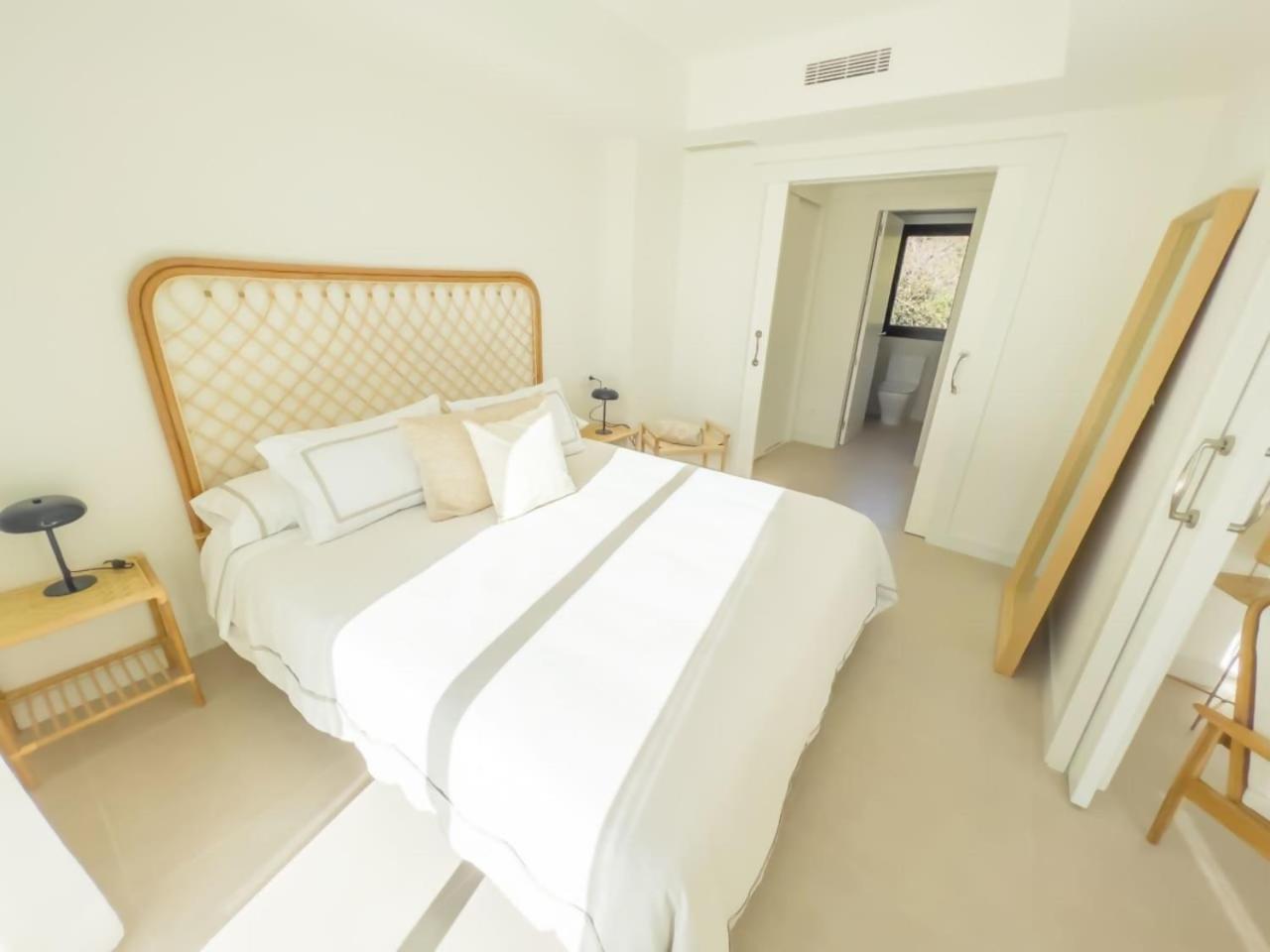 Penthouse On The Golden Mile ماربيا المظهر الخارجي الصورة
