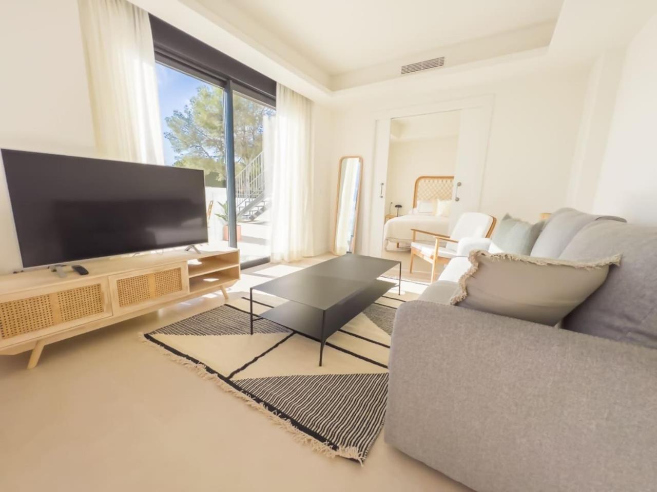 Penthouse On The Golden Mile ماربيا المظهر الخارجي الصورة